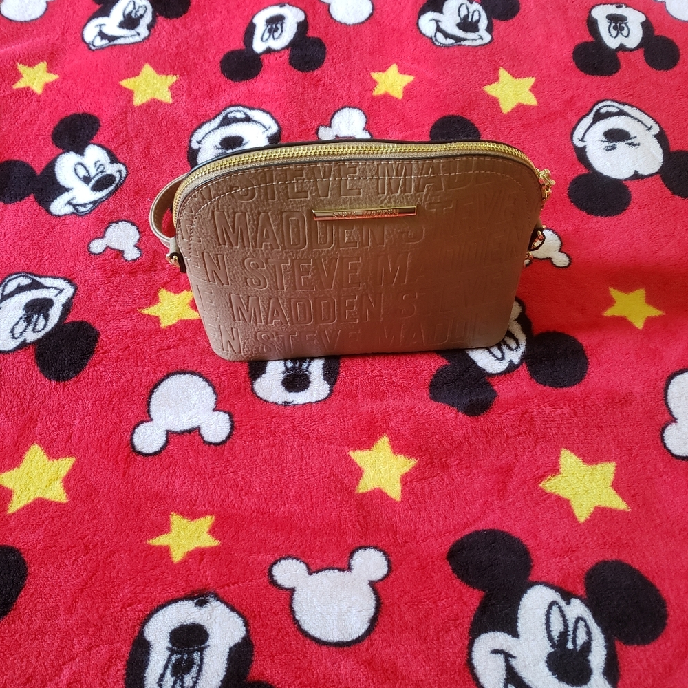 Steve madden crossbody bag